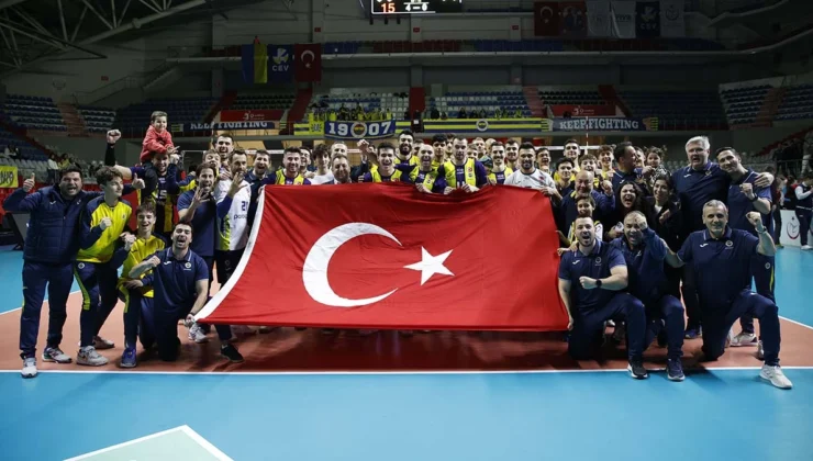 Fenerbahçe Parolapara CEV Cup’ta 4’lü Finale Yükseldi!