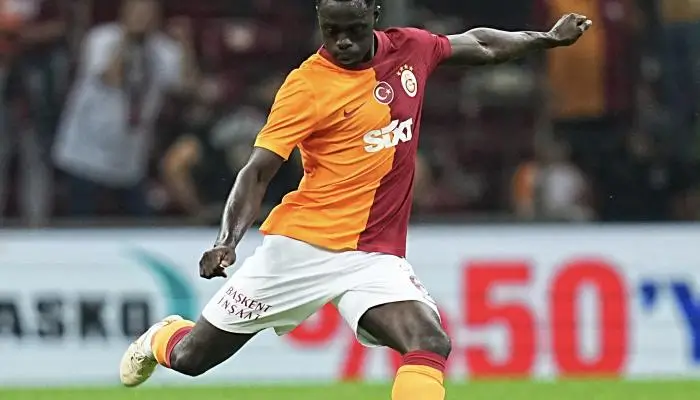 Galatasaray’da Davinson Sanchez Sahalara Geri Döndü!