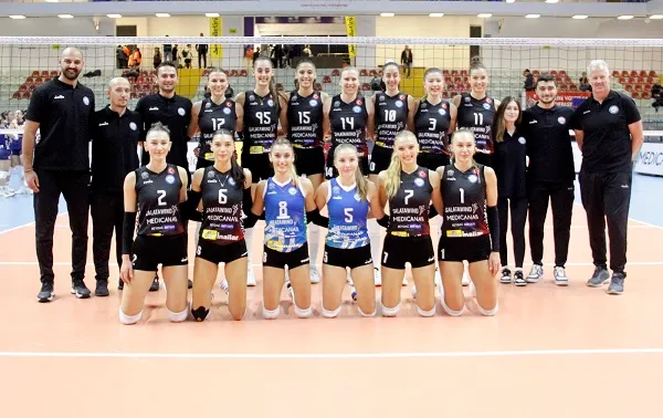 Nilüfer Belediyespor, CEV Challenge Kupası deplasmanda Mağlubiyet Aldı!