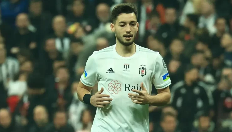 Beşiktaş iç transferde Tayyip Talha Sanuç ile sözleşme yeniledi