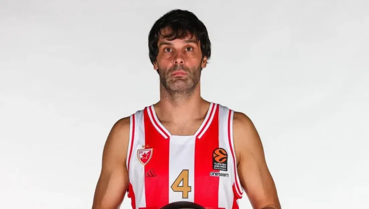 Milos Teodosic sözleşmesini uzattı