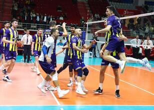 Fenerbahçe Erkek Voleybol Takımı şov yaptı!